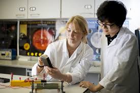 In any scientific field, oxford usually does not place lower than tenth in international ratings14. Oxford Sixth Form College