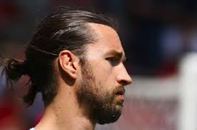 Lofzang voor Christian Burgess