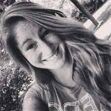 Amanda Hulin's Instagram, Twitter & Facebook