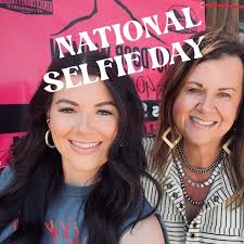 Good afternoon all you Junkin Jeanna friends, We will be doing the live  today for the monthly drawing @3:PM today. So if you bought a ticket @2.00  each or had a purchase