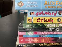 Twenty Graphic Novels Your Middle Schooler Will Love Mhw Art And Media Llc In 2020 Middle Schoolers Middle School Books Graphic Novel