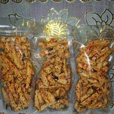 250 g daging sandung lamur potong serasi 250 g daging tetelan dapur sherly kali ini akan share ide menu masakan sehari hari resep oseng mercon khas jogja. Basreng Mercon Kriuk 10 000 Dpt 3pcs Lazada Indonesia