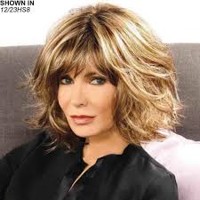 Since her appearance on the classic tv show charlie's angels, jaclyn smith's feathered hair has become a timeless classic. Emejing Jaclyn Smith Hairstyle Photos Styles Ideas 2018 Sperr Us Chaotische Bob Frisuren Haar Styling Mittellange Haare