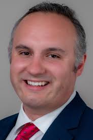 Adrian Voss's Instagram, Twitter & Facebook