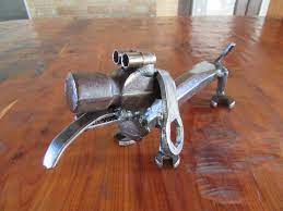 Scrap Weenie Dog Welded Art Metal Dachshund Sculpture Scrap Etsy Scrap Metal Art Metal Art Diy Metal Art
