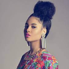Nov 27, 2020 · afro sur cheveux courts, colorés, rasé, en clair tous les styles vous iront quoique vous décidiez d'adopter comme coupe courte cette année. Coupe Afro 40 Coiffures Afro Dont On Est Fan Elle
