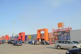 (3.36 mi) hotel plaza executive. Thermo Control Promenada Mall