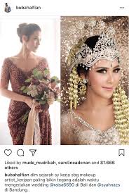Bermimpi dandan dan hasilnya jelek memiliki makna bahwa anda sangat percaya diri dengan kemampuan yang anda miliki saat ini. Make Up Pengantin Natural Atau Manglingin Windiland I Parenting Blogger Indonesia I Parenting Blogger Medan I Blogger Medan