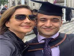 كريم ميبو للحروق يقوم بمعالجتها بدرجاتها: Ù†ÙŠÙ„Ù„ÙŠ ÙƒØ±ÙŠÙ… Øª Ø«ÙŠØ± Ø§Ù„Ø¬Ø¯Ù„ Ø¨Ø¹Ø¯ Ø±ÙØ¶Ù‡Ø§ Ø§Ù„Ø¥ÙØµØ§Ø­ Ø¹Ù† Ø¹Ù…Ø± Ø§Ø¨Ù†ÙŠÙ‡Ø§ ÙÙŠØ¯ÙŠÙˆ Ø¨ÙˆØ§Ø¨Ø© Ø£Ø®Ø¨Ø§Ø± Ø§Ù„ÙŠÙˆÙ… Ø§Ù„Ø¥Ù„ÙƒØªØ±ÙˆÙ†ÙŠØ©