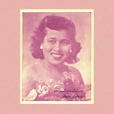 Arnold Reyes naked - gorgeous girl, she is the older, more experienced seductress