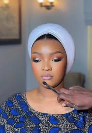 Lor Enjay Makeup Artist