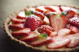 Recette Tarte Aux Fraises Et A La Creme Patissiere 750g Recette Recette Tarte Aux Fraises Tarte Aux Fraises Recette Tarte