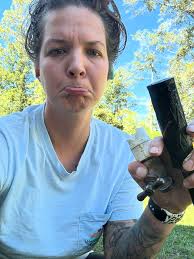 Well, living at an animal rescue is never ever easy. This morning as I  tried to deep clean the parrots, the hose pipe broke and water was spewing  out of the pipe.