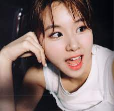 chaeyoung pics on X: THE CUTEST t.cofEVIEC7Tbb  X