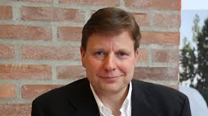 Tim Fellmer (44) war Analphabet: Mit 25 lernte er Lesen