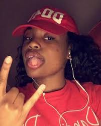 Destiny Calhoun (quishathompson15)