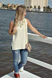 How To Dress Holiday Festive In Florida Florida Fall Fashion Warm Weather Fall Outfits December Florida Outfits Florida Fall Fashion Hipster Outfits Fall