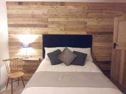 Pallet Wood Wall 1001 Pallets Wood Pallet Wall Feature Wall Bedroom Wood Pallets