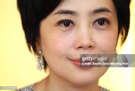 71 Cindy Yeung Stock Photos, High-Res Pictures, and Images