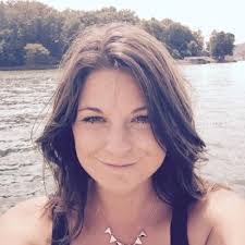 Alexandra Kerns's Instagram, Twitter & Facebook