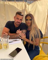 How many children does katie price have? Katie Price Says She Wants As Many Kids As My Body Can Take With Carl Woods Fr24 News English