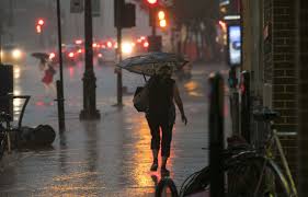 Elle a ensuite été levée vers 17 h. Veilles D Orages Violents Pour Plusieurs Regions Du Quebec Le Devoir