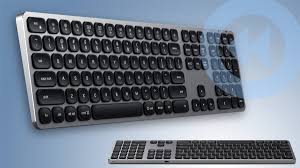 Direkt oder schräg unter der. Test Satechi Bluetooth Keyboard Edle Full Size Tastatur Im Apple Style Zum Attraktiven Preis News Mactechnews De