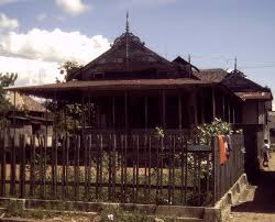 Joglo situbondo sesuai dengan namanya banyak ditemukan di. Rumah Adat Joglo Situbondo Jawa Timur Verdant