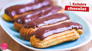 Eclairs Au Chocolat Youtube Eclair Au Chocolat Recette Eclair Au Chocolat Recette Glacage Chocolat