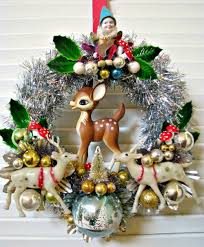On The 5th Day Of Kitschmas Rudedoodle Gave To Me Five Bold Rings Uber Tacky Retro Christmas Decorations Kitsch Christmas Vintage Christmas Tree Decorations