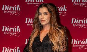 Listen to music by kasza tibi on apple music. Ezert Ment A Kukaba Der Heni Kapcsolata Indirekt Hu