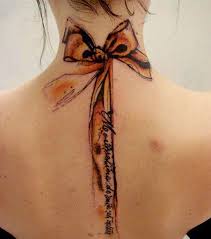 Tatouage colonne vertebrale femme maori umt81. Tatouage Femme Quel Tatouage Pour Quelle Parties Du Corps