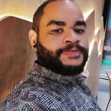 Ronald Morales (@ideasronald)