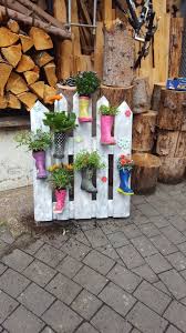Garten Ideen Kinder Haus In 2020 Garden Crafts Decor Home Decor