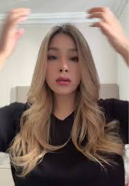 Evelyn Velazquez's Instagram, Twitter & Facebook