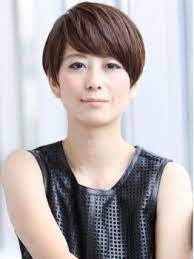 アラフォー女性必見 おすすめの若見えヘアスタイル20選 2ページ目 吉瀬美智子 髪型 ヘアカット ヘアスタイル