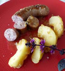 Saucisses De Toulouse Aux Pommes Saucisse De Toulouse Alimentation Pomme