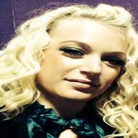 10+ "Sam Deschamps" profiles