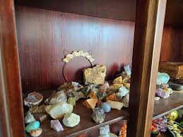I am selling all of the items pictured above, I have a lot of crystals,  positive affirmation rocks, etc. Make an offer
