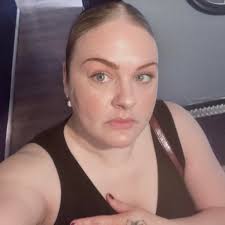 Why does this look like it's going to come alive and start crawling up all  the walls? I think I've watched too much black mirror. 💖