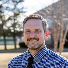 Erin Steinkamp's Instagram, Twitter & Facebook