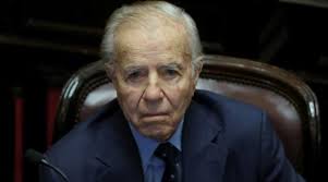 Carlos menem, the former argentine president whose economic policies quashed hyperinflation during the 1990s but sowed the seeds for what became the largest debt default in history, has died. Carlos Menem Expresidente De Argentina Fallecio Este 14 De Febrero Del 2021 El Comercio