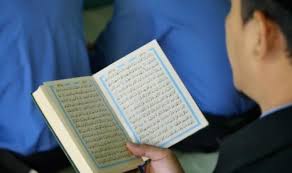 For more information and source, see on this link : 6 Manfaat Mendengarkan Lantunan Ayat Alquran Republika Online