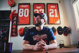 On the heels of widespread support for a new name for the cleveland baseball club, one name is gaining a lot of traction with fans. Cleveland Spiders A Fan In Washington Seeks A Trademark The New York Times