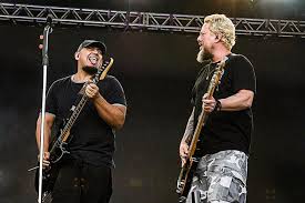 Raimundos: Viúva de Canisso Acusa Banda de Calote! Entenda o Caso!