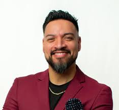 Frankie Macias's Instagram, Twitter & Facebook