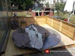 Jacuzzi Gonflable Et Terrasse Jacuzzi Gonflable Amenagement Petite Terrasse Jacuzzi Exterieur