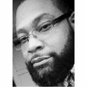 Gloria Everett's Instagram, Twitter & Facebook