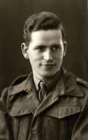 Vale Harold White, beloved father of Steve.