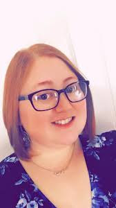 Amelia Mobley (@amelia.aka.red)